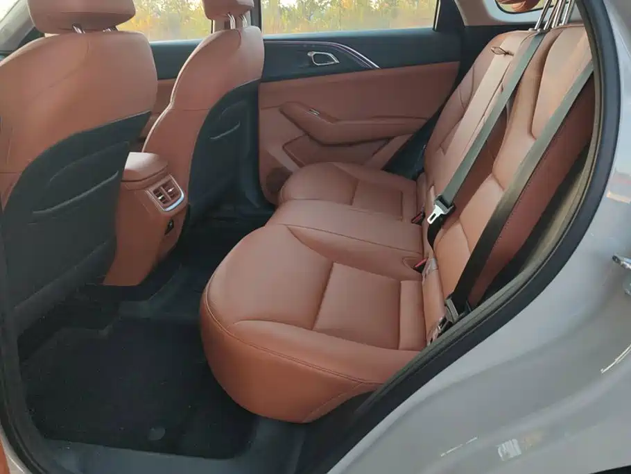 Haval Xiaolong MAX — миниатюра 11