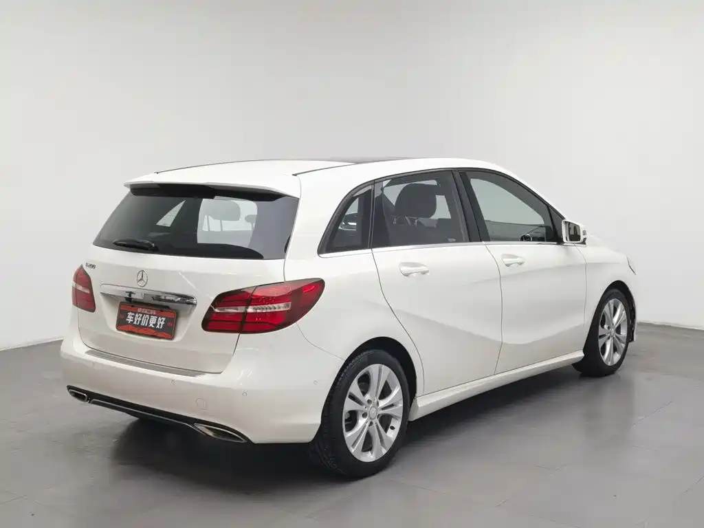 Mercedes-Benz B-Class — миниатюра 2