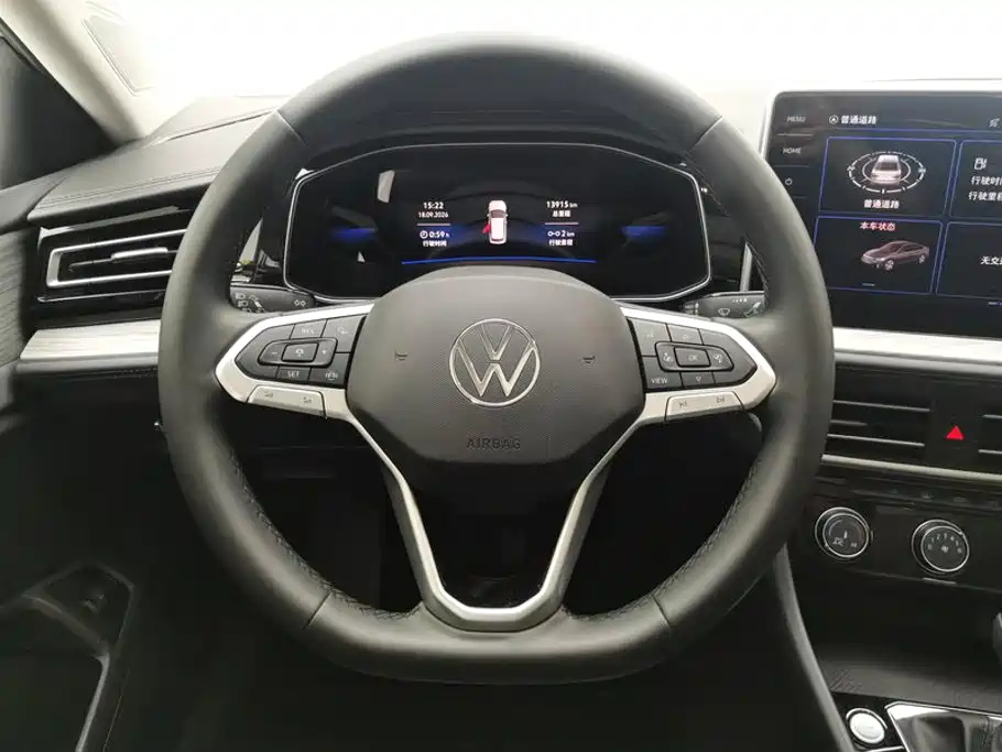 Volkswagen Sagitar — миниатюра 15