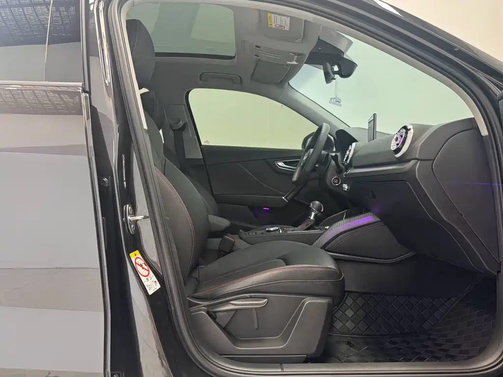 Audi Q2L — миниатюра 15