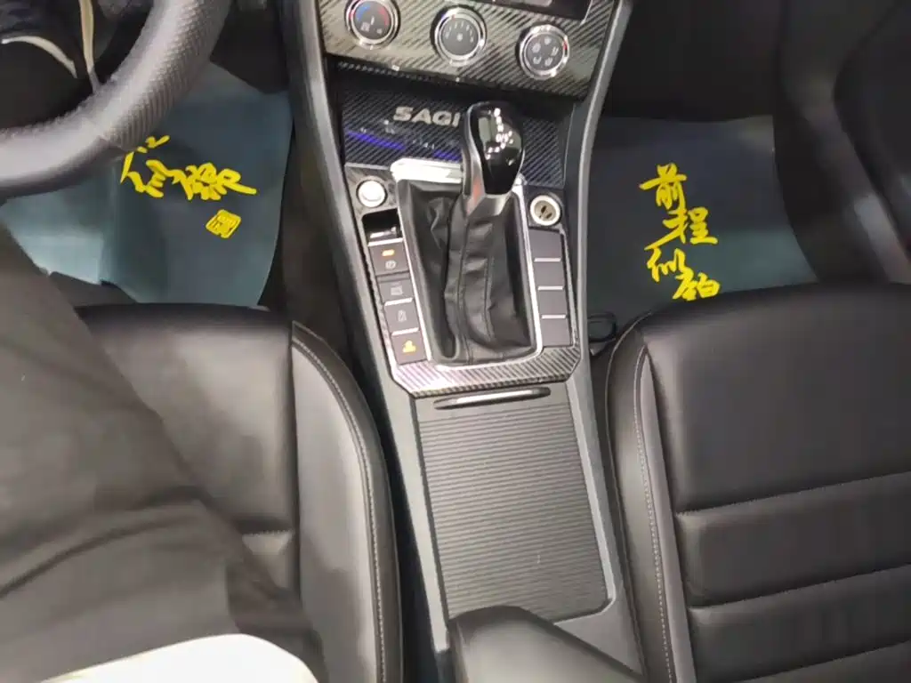Volkswagen Sagitar — миниатюра 14
