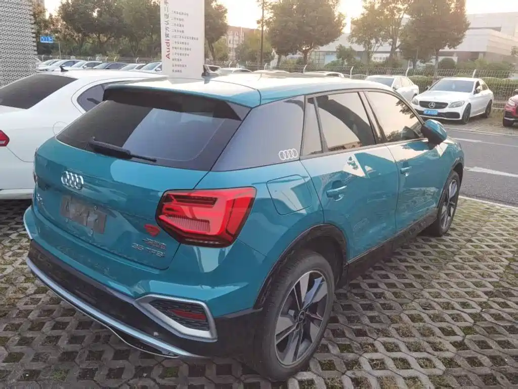 Audi Q2L — миниатюра 4