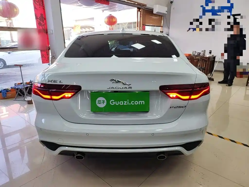 Jaguar XEL — миниатюра 6