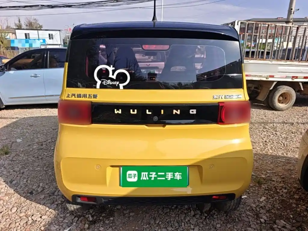 Wuling MINIEV — миниатюра 6