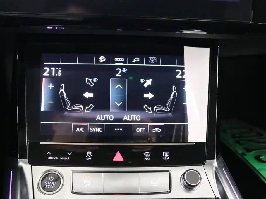 Audi e-tron — миниатюра 8