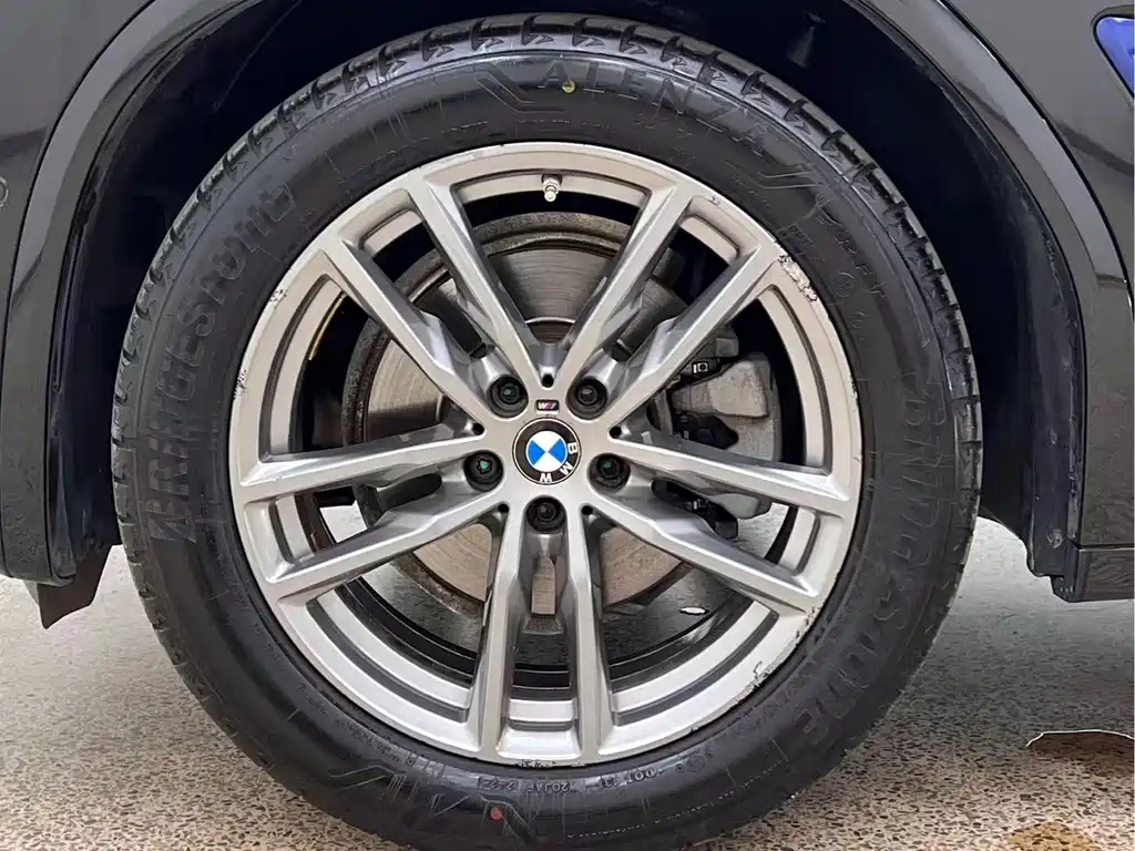BMW X3 — миниатюра 26