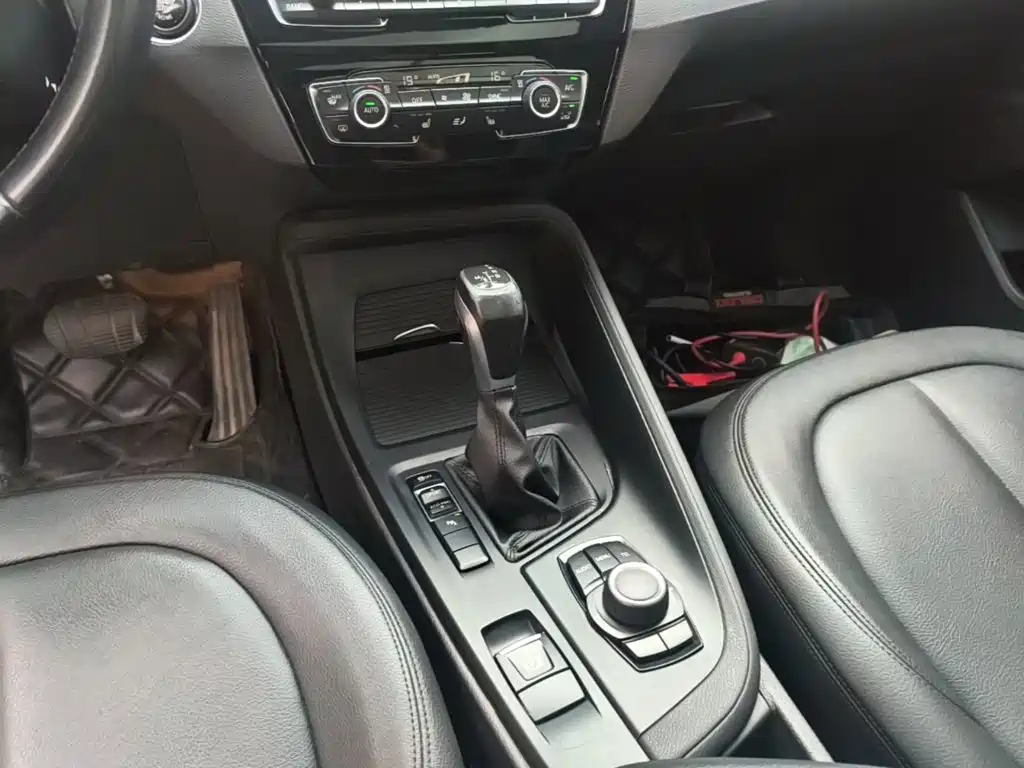 BMW X1 — миниатюра 14