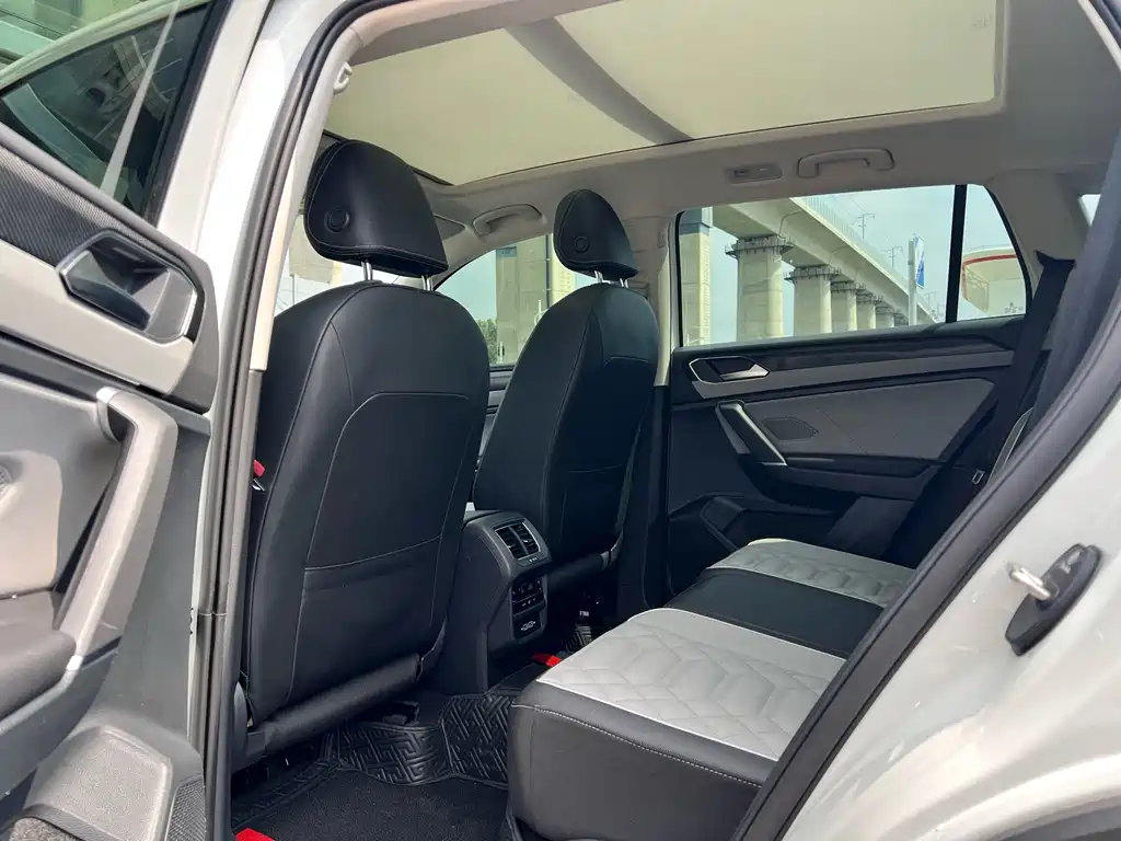 Volkswagen Tayron — миниатюра 9