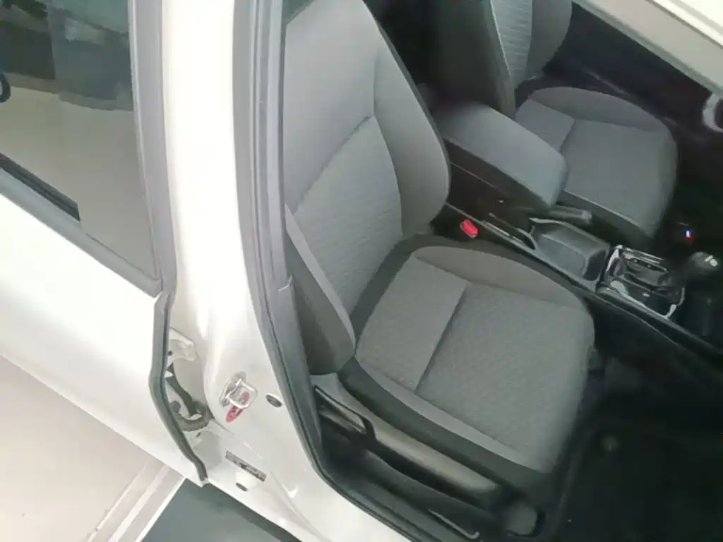 Honda Fit — миниатюра 25