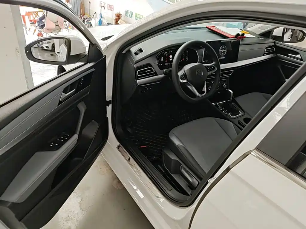 Volkswagen Lavida — миниатюра 16