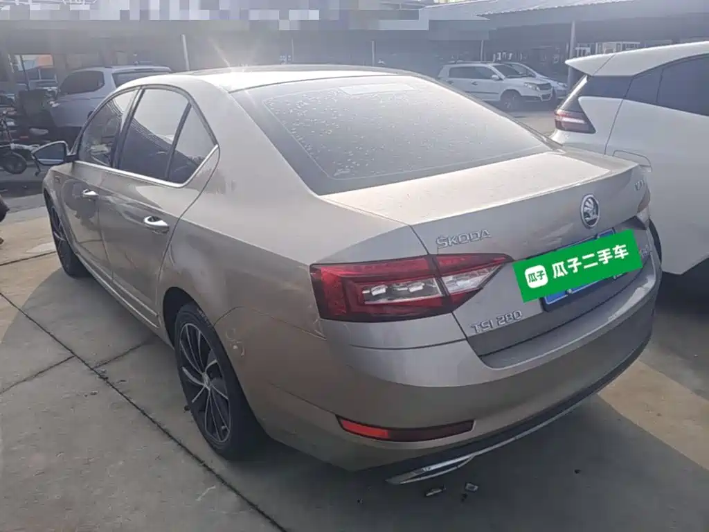 Skoda Octavia — миниатюра 5