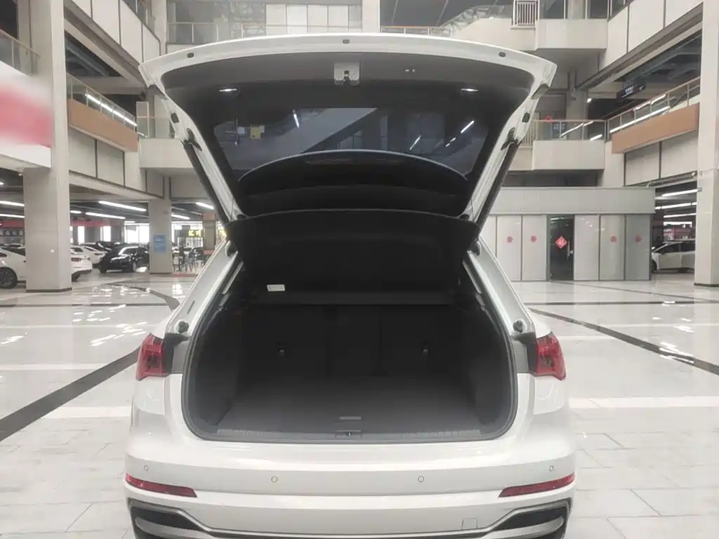 Audi Q3 — миниатюра 19