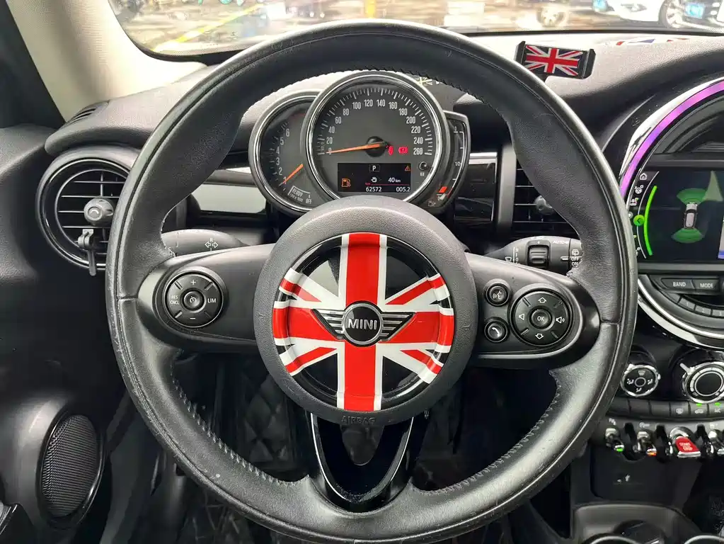 MINI Mini — миниатюра 12