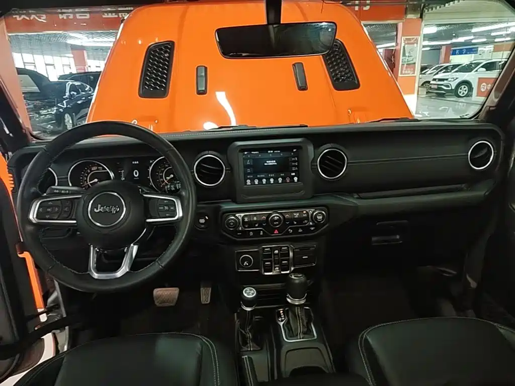 Jeep Wrangler — миниатюра 10