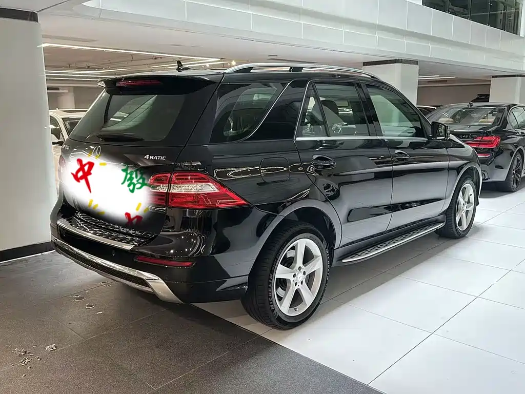 Mercedes-Benz M-Class — миниатюра 18