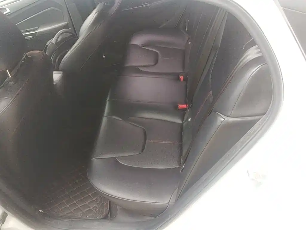 Chery Arrizo 5 — миниатюра 17