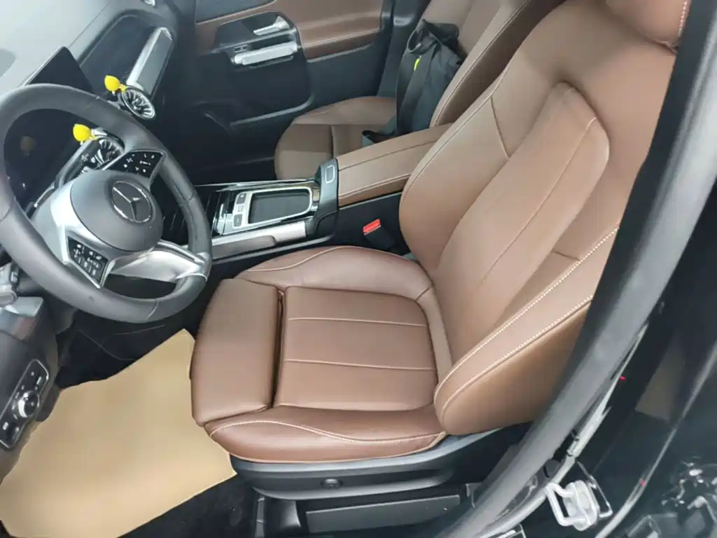 Mercedes-Benz GLB — миниатюра 15