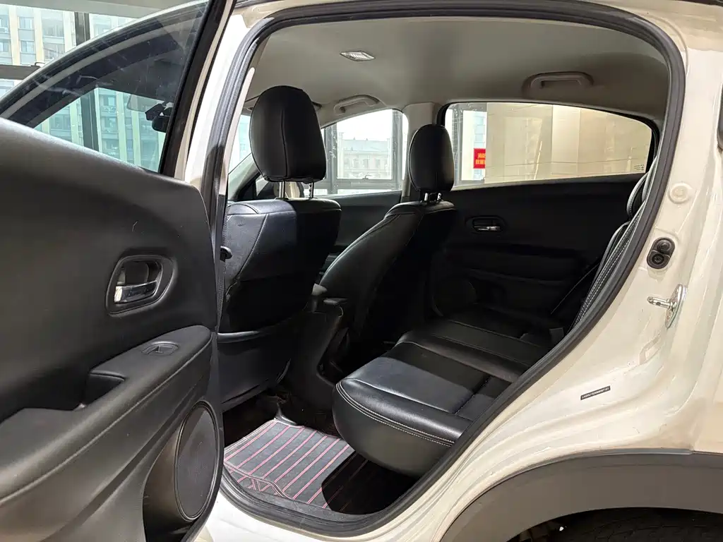 Honda Vezel — миниатюра 7