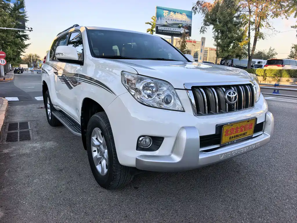Toyota Prado — миниатюра 3