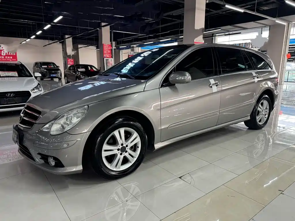 Mercedes-Benz R-Class