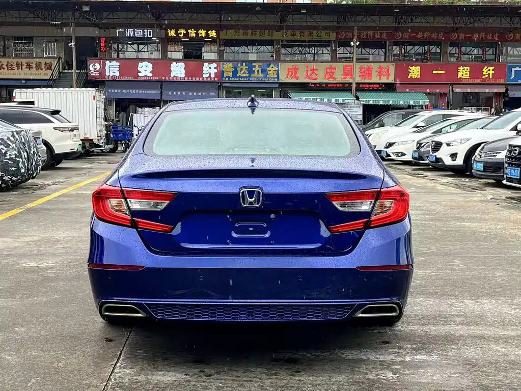 Honda Accord — миниатюра 5