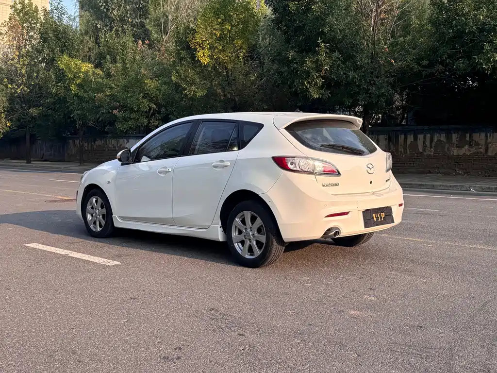 Mazda 3 Xingcheng — миниатюра 16