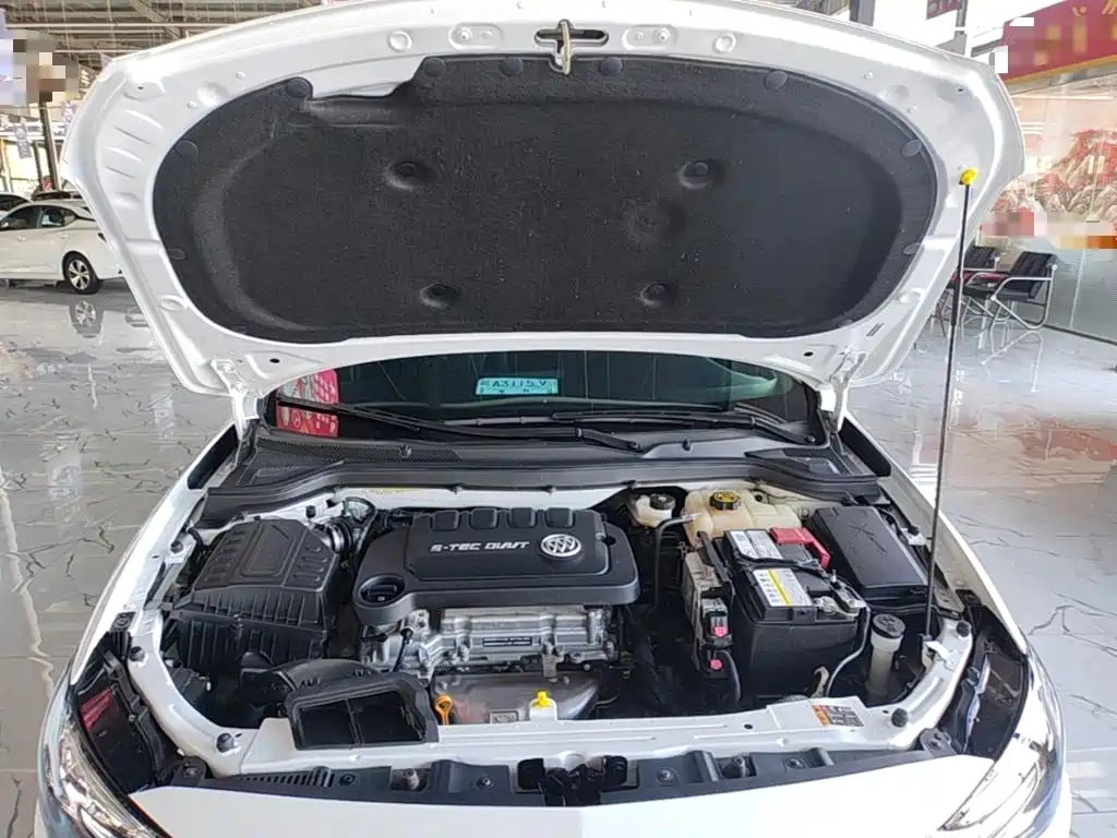 Buick Excelle — миниатюра 20