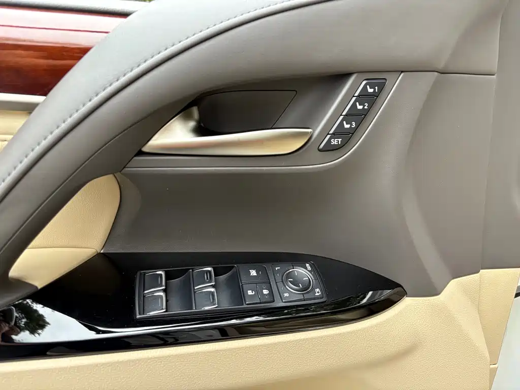 Lexus LX 2016 570 Luxury