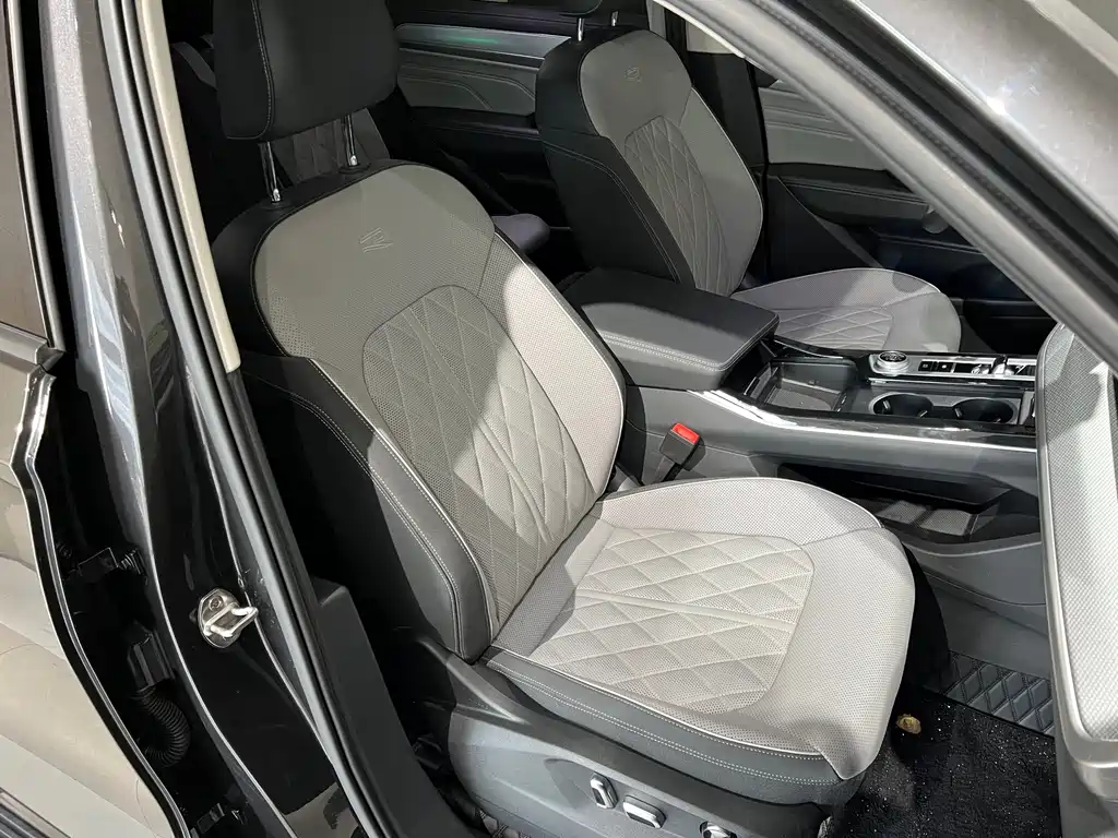 VOLKSWAGEN RANGE PATROL