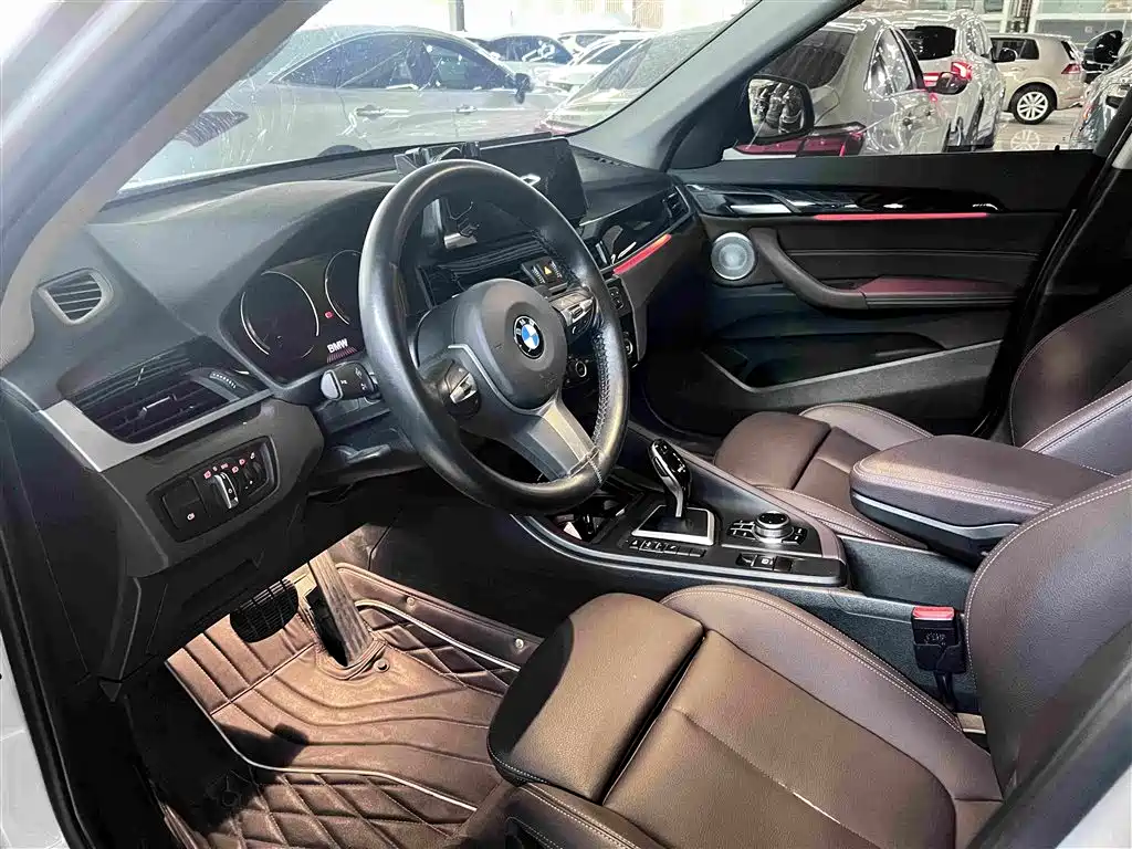BMW X1 — миниатюра 5