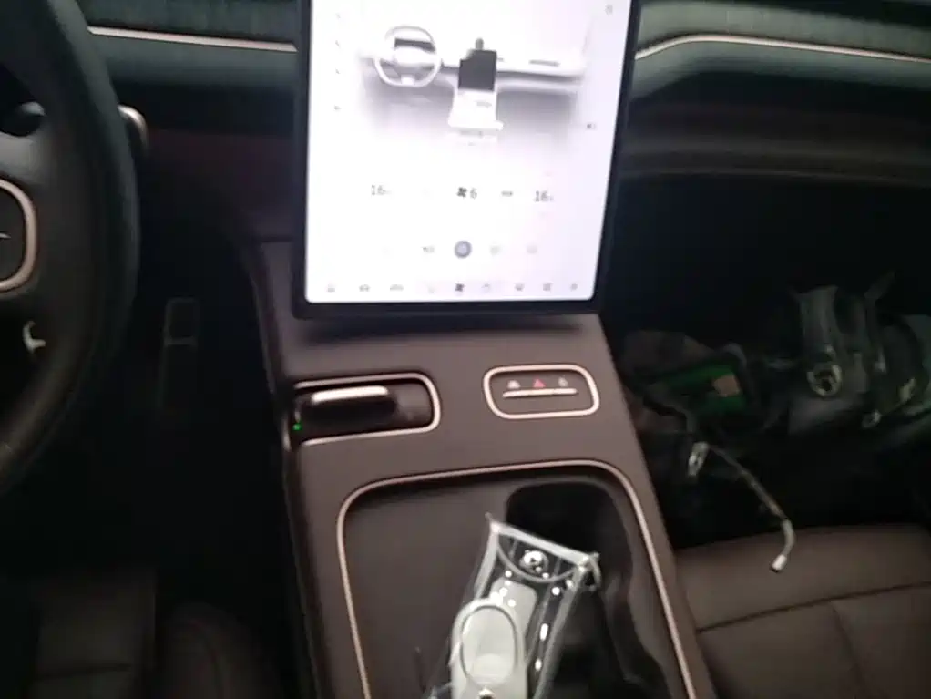 NIO EC7 — миниатюра 14