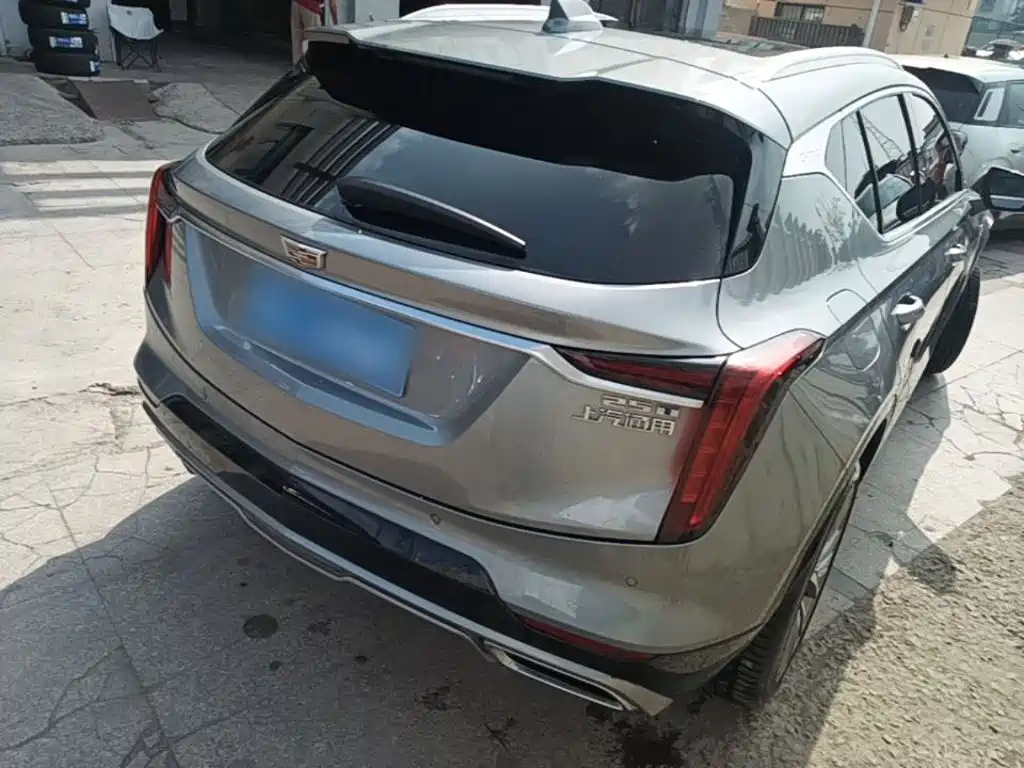 Cadillac GT4 — миниатюра 7
