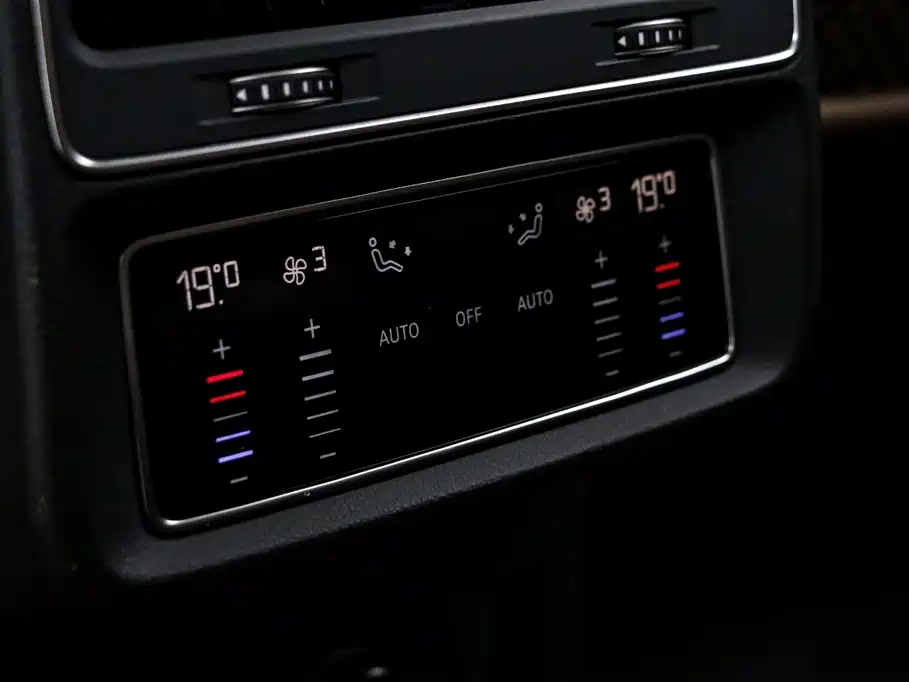 Audi Q7 — миниатюра 18