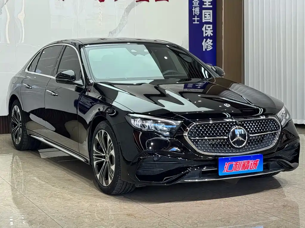 Mercedes-Benz E-Class — миниатюра 3