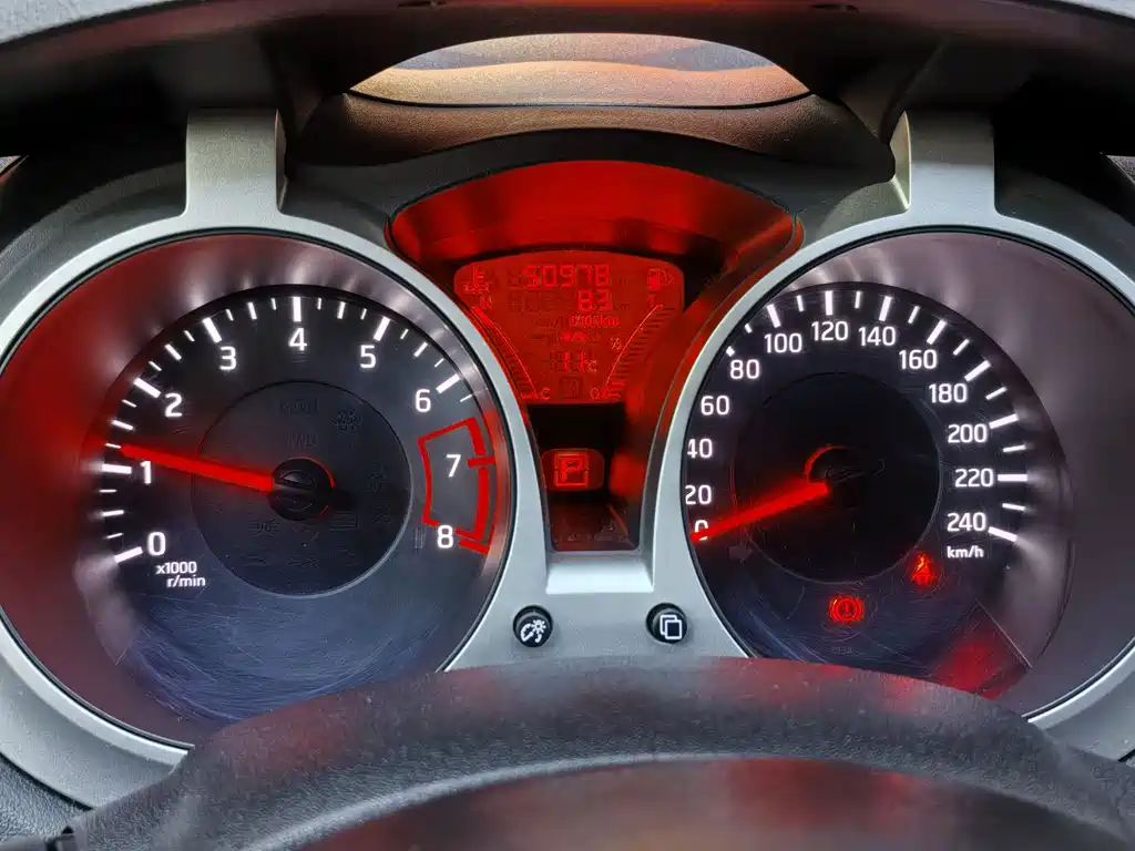 Infiniti ESQ 1.6L Free Spirit Edition, фото 28