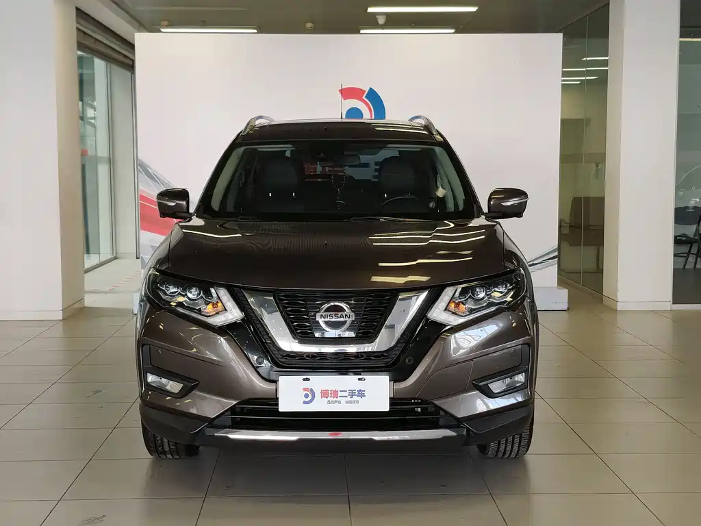 NISSAN QIJUN