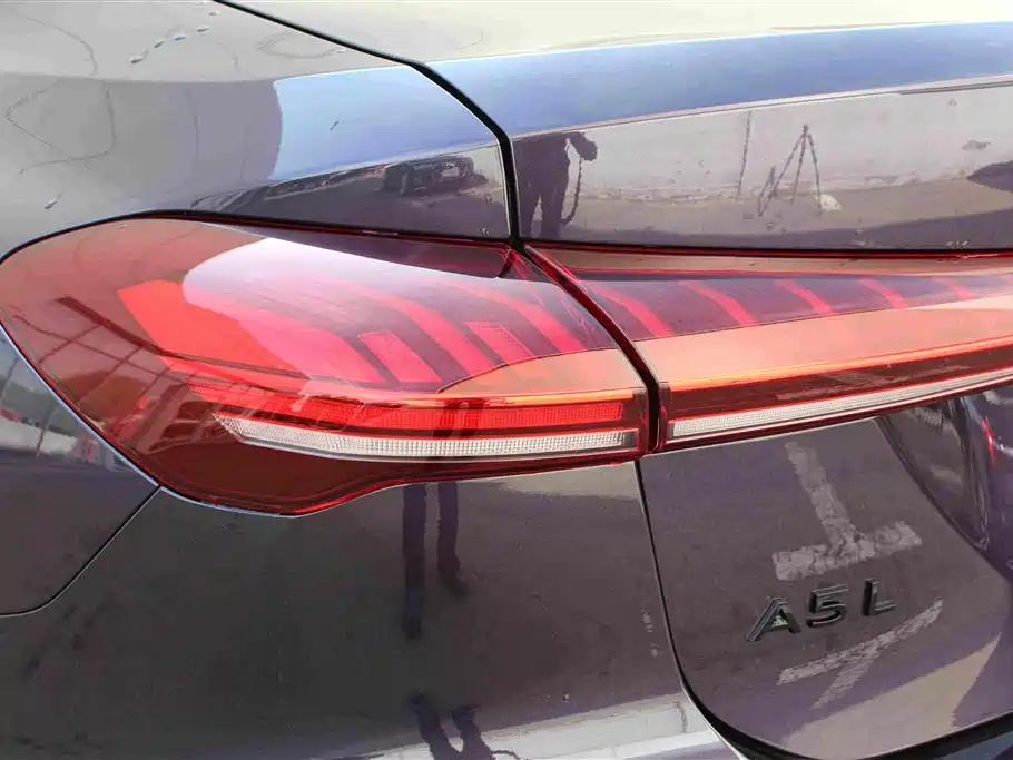 Audi A5L — миниатюра 7