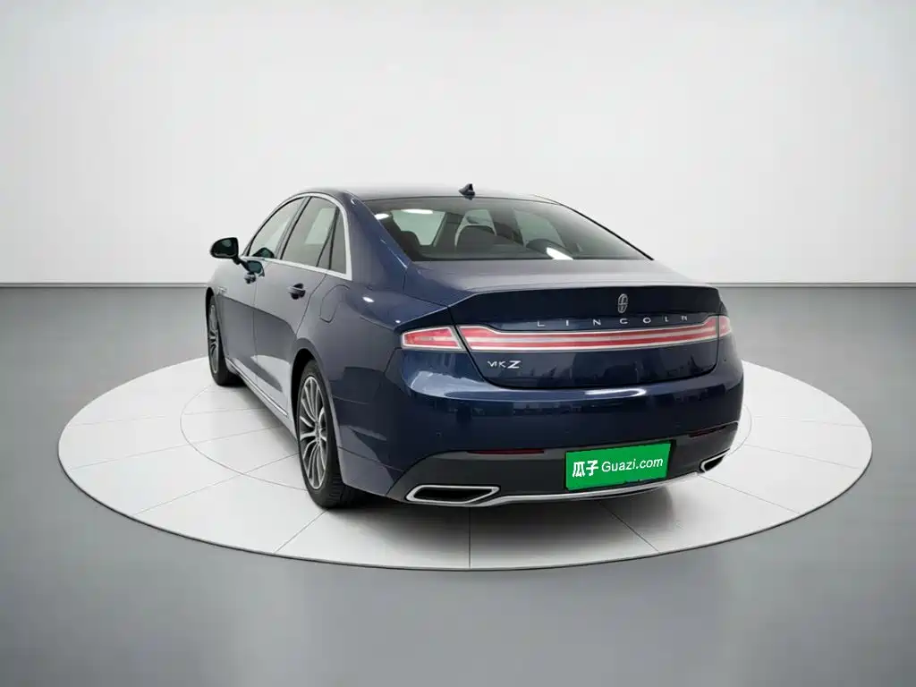 Lincoln MKZ — миниатюра 4