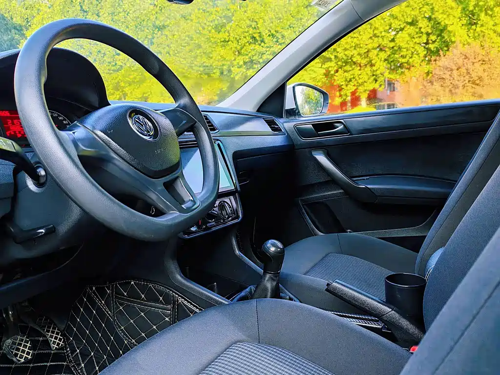 Volkswagen Santana — миниатюра 25