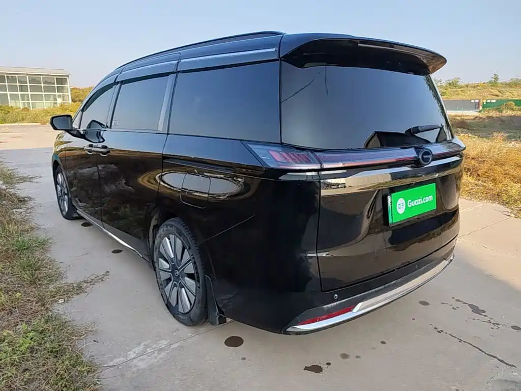 GAC Motor Trumpchi E8 PHEV — миниатюра 5