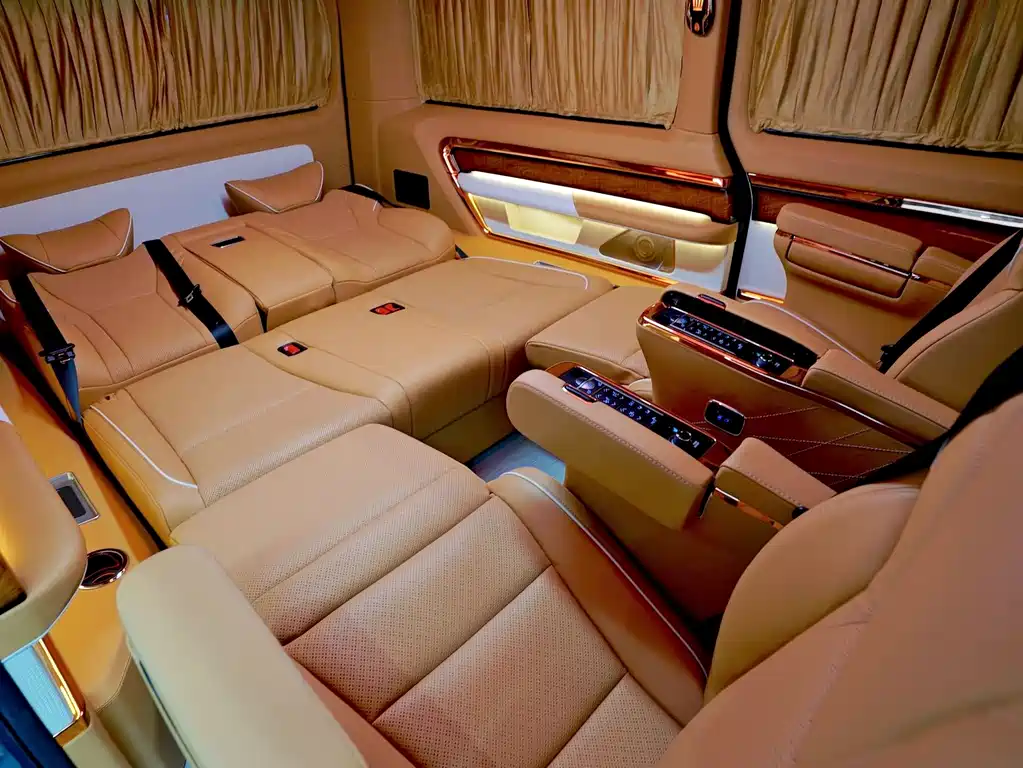 Toyota Hiace — миниатюра 4