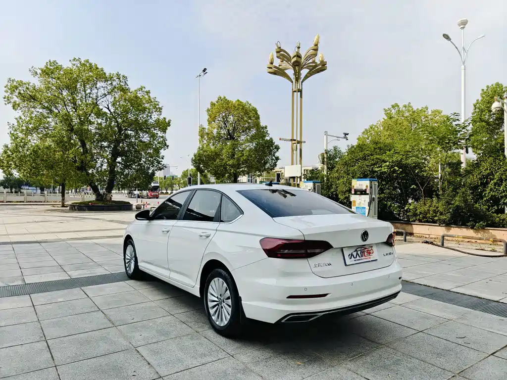 Volkswagen Lavida — миниатюра 4