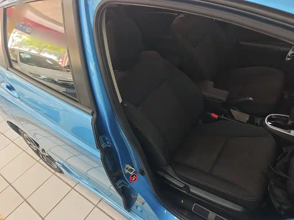 Honda Fit — миниатюра 25