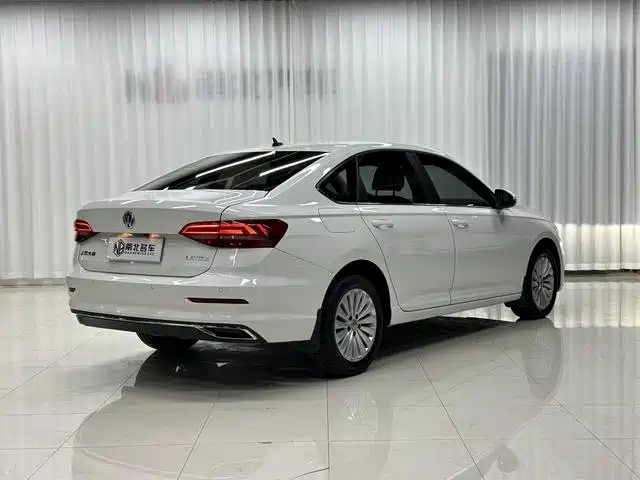 Volkswagen Lavida — миниатюра 5