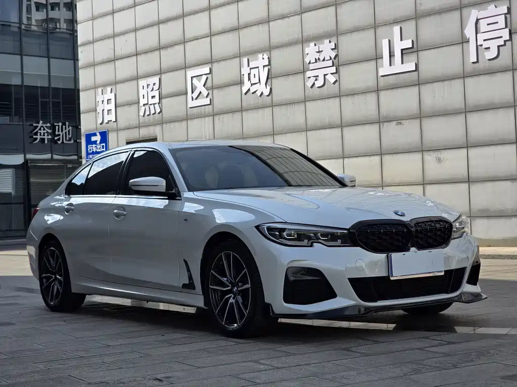 BMW 3 Series — миниатюра 3