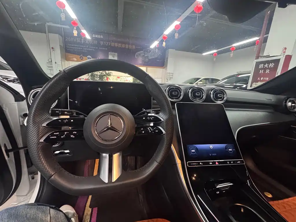 MERCEDES-BENZ C CLASS