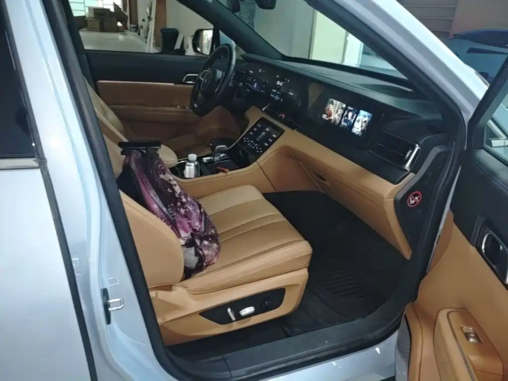 Li Auto Li ONE — миниатюра 25