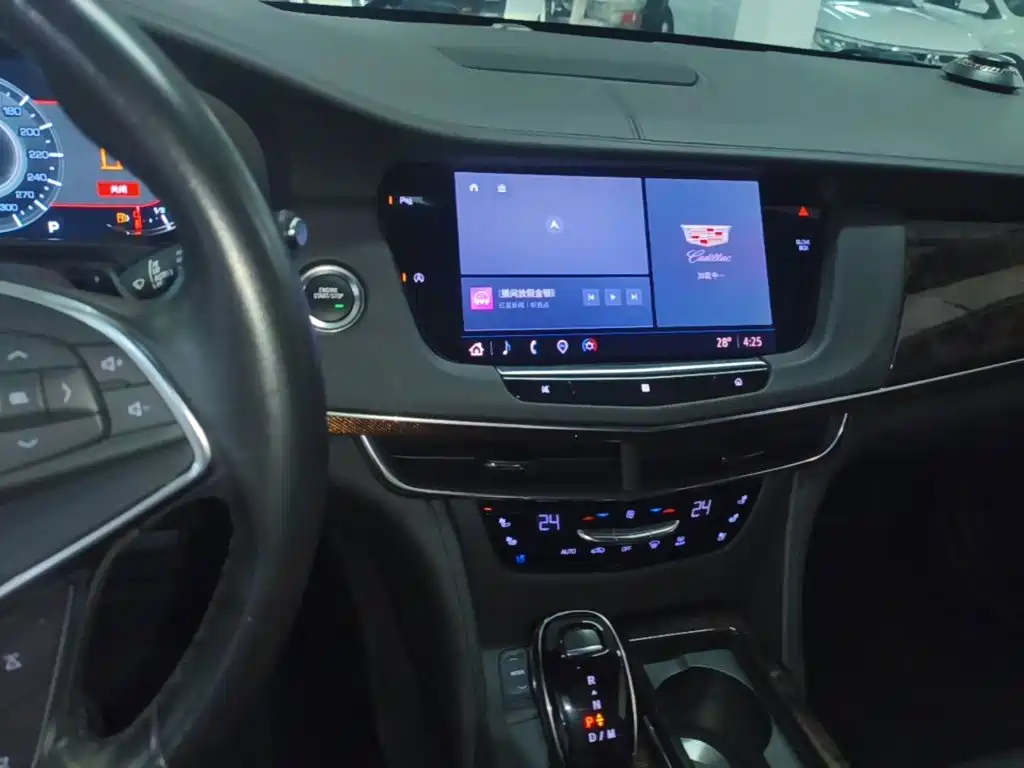 Cadillac CT6 — миниатюра 13