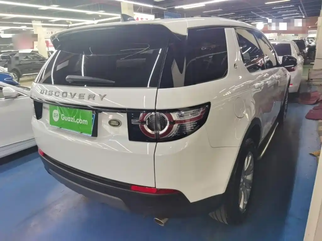 Land Rover Discovery Sport — миниатюра 7