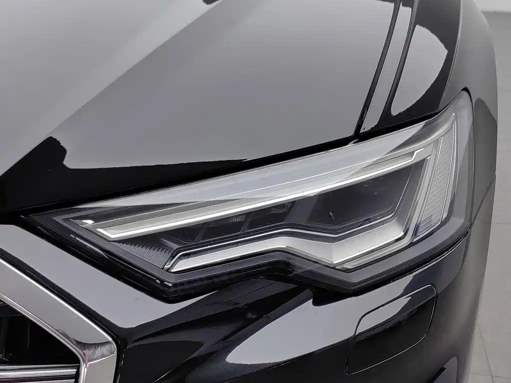 Audi A6L — миниатюра 7